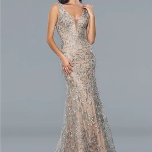 Stella Couture Silver Long Gown - NWT size 8, style 20041